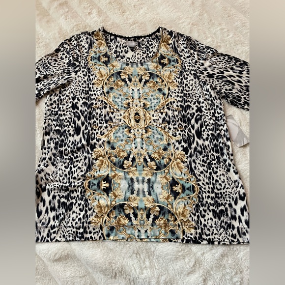 Chico’s Top. - Picture 6 of 6